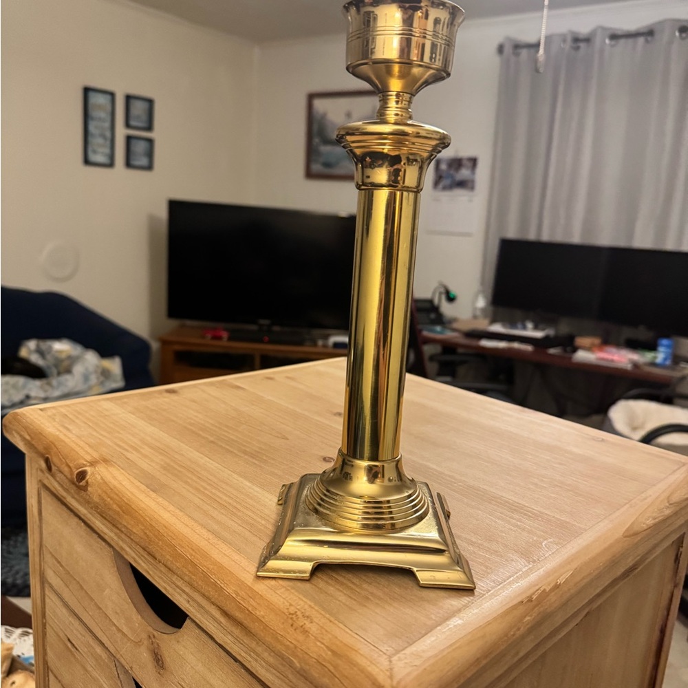 Silvestri Gold Candle Holder